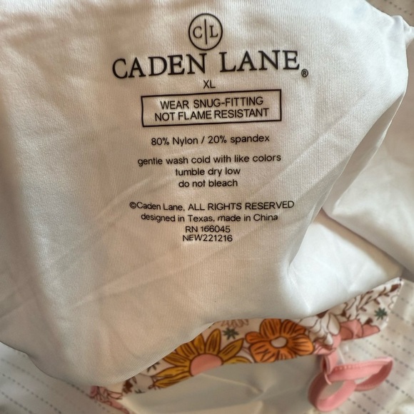 Caden Lane Twist Front One Piece XL - Picture 3 of 3